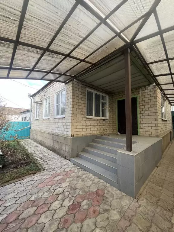 Дом в Краснодарский край, Абинск ул. Володарского (85 м) - Фото 1