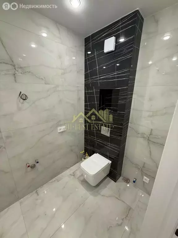 1-комнатная квартира: Владикавказ, улица Билара Кабалоева, 20 (43 м) - Фото 1