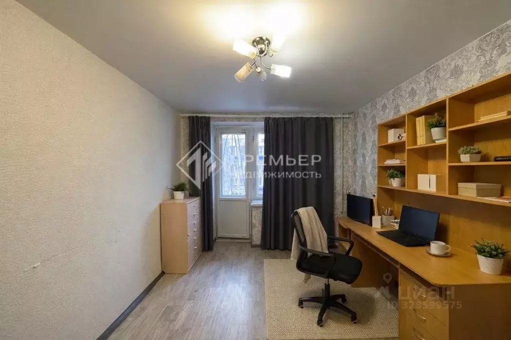 3-к кв. Кировская область, Кирово-Чепецк Первомайская ул., 4к1 (60.3 ... - Фото 2