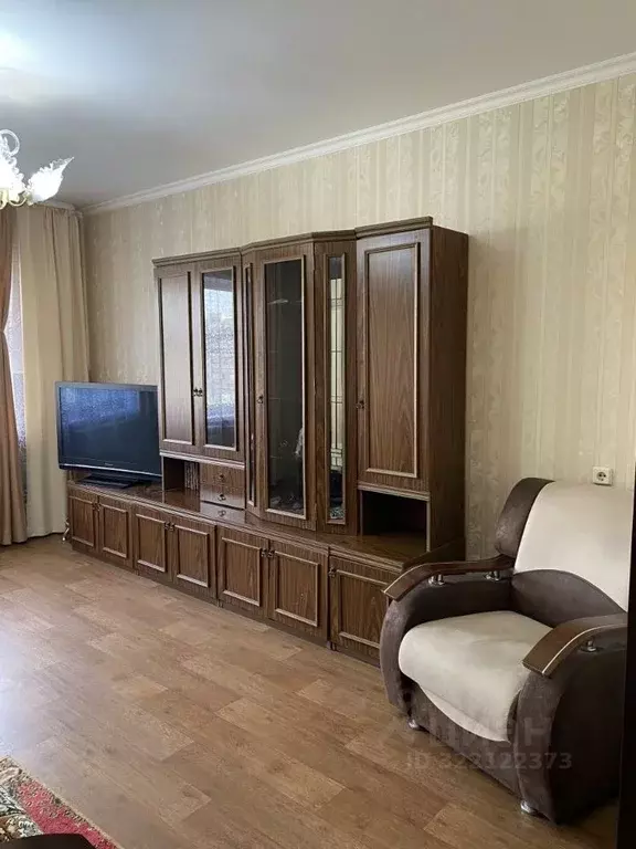 3-к кв. Омская область, Омск ул. Декабристов, 104 (62.8 м) - Фото 1