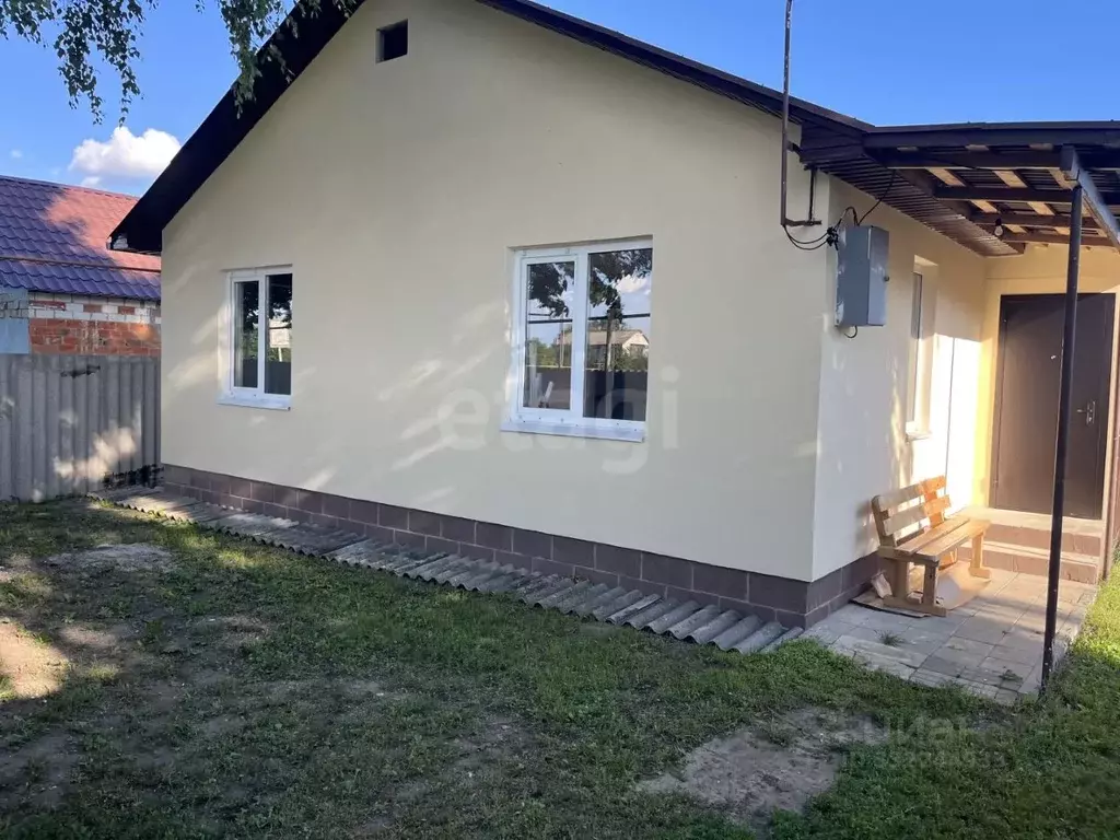 Дом в Белгородская область, Ивнянский муниципальный округ, с. ... - Фото 1