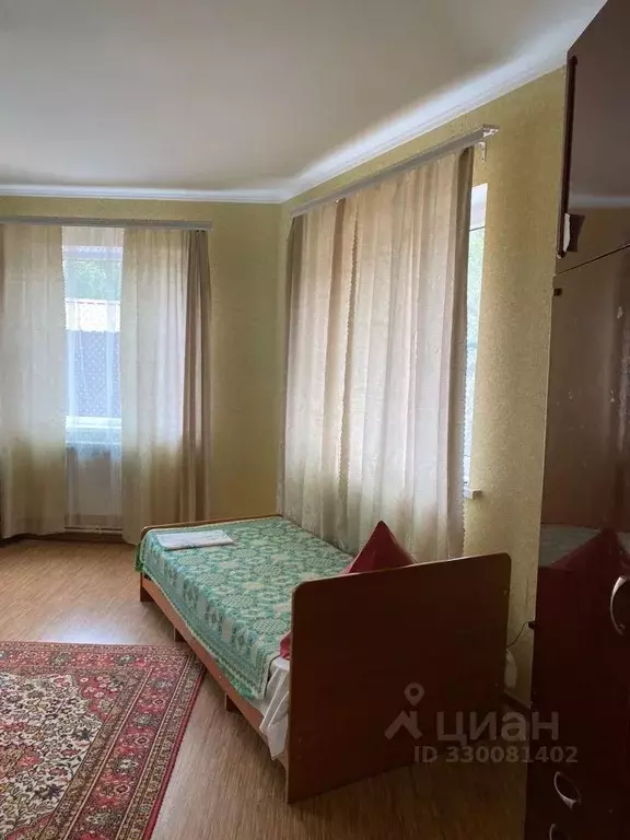 1-к кв. Краснодарский край, Ейск ул. Карла Маркса, 116 (36.0 м) - Фото 1