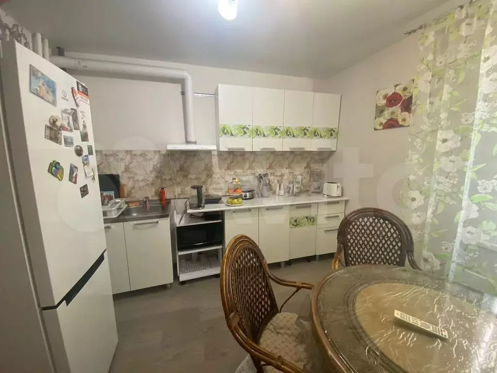 2-к. квартира, 72 м, 3/10 эт. - Фото 0