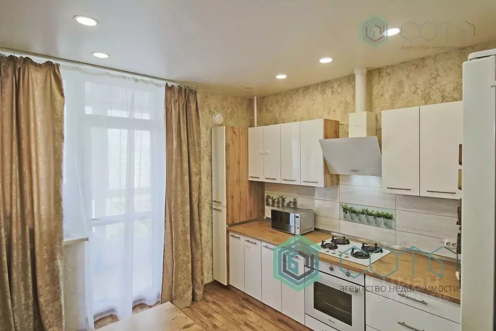 2-к кв. Калининградская область, Калининград ул. Кипарисовая, 3 (71.0 ... - Фото 2