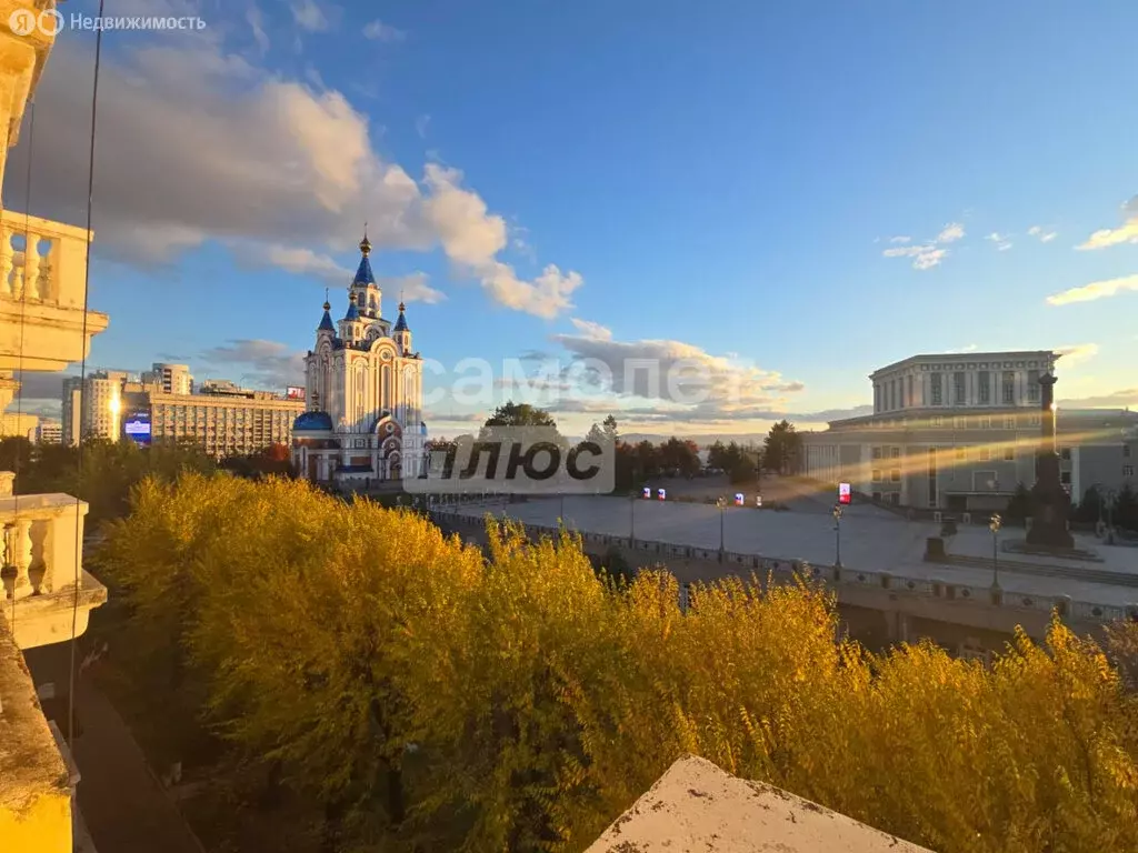 3-комнатная квартира: Хабаровск, улица Тургенева, 78 (72 м) - Фото 1