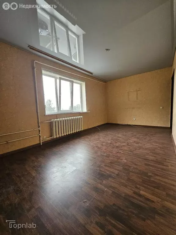 3-комнатная квартира: Нальчик, улица Мальбахова, 64 (52 м) - Фото 1