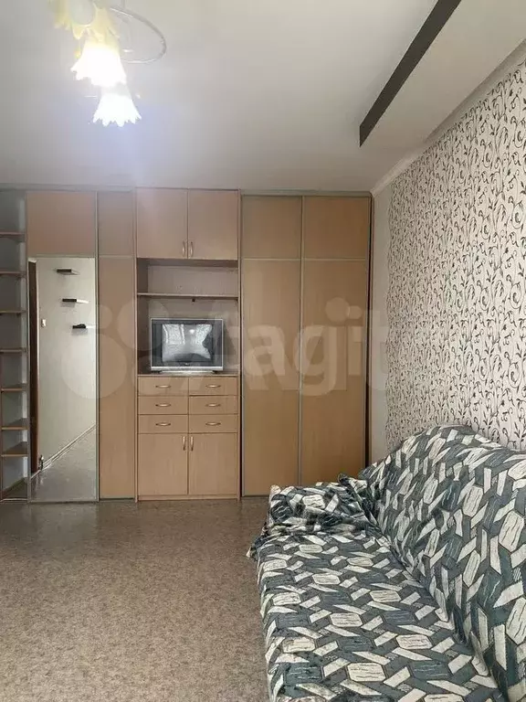 1-к. квартира, 35 м, 6/9 эт. - Фото 0