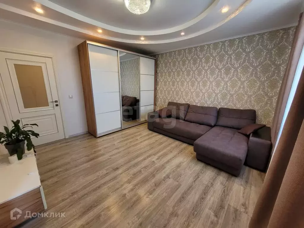 Продаётся 2-к квартира, 64.2 м - Фото 1