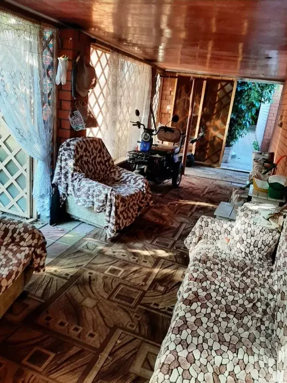 Дом в Воронежская область, Лискинский район, Давыдовское городское ... - Фото 1
