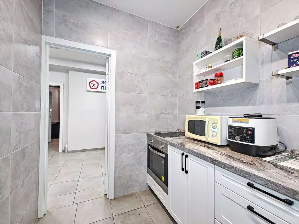 Офис в Новосибирская область, Новосибирск Гурьевская ул., 78 (175 м) - Фото 2