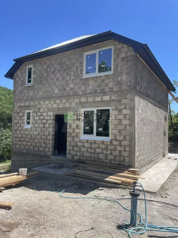 Дом 120 м на участке 4 сот. - Фото 0