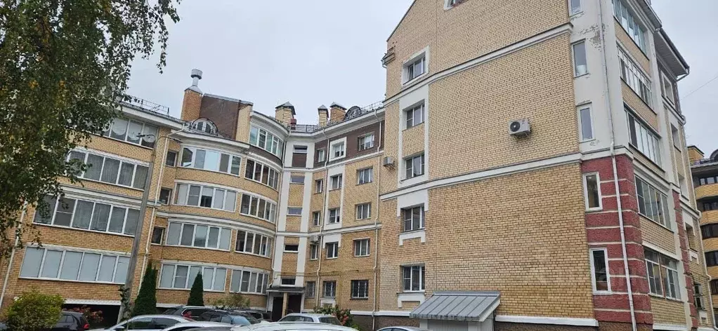 1-к кв. Псковская область, Псков Октябрьский просп., 31Б (40.0 м) - Фото 1