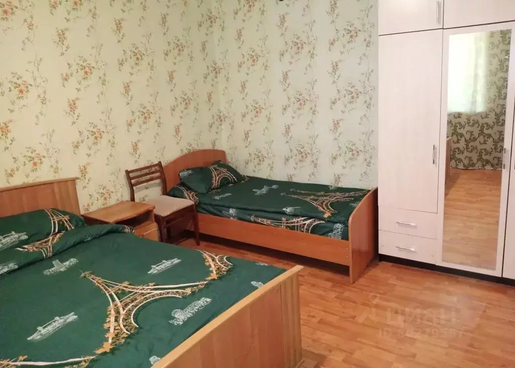 2-к кв. Удмуртия, Камбарка ул. Суворова, 10 (40.0 м) - Фото 1