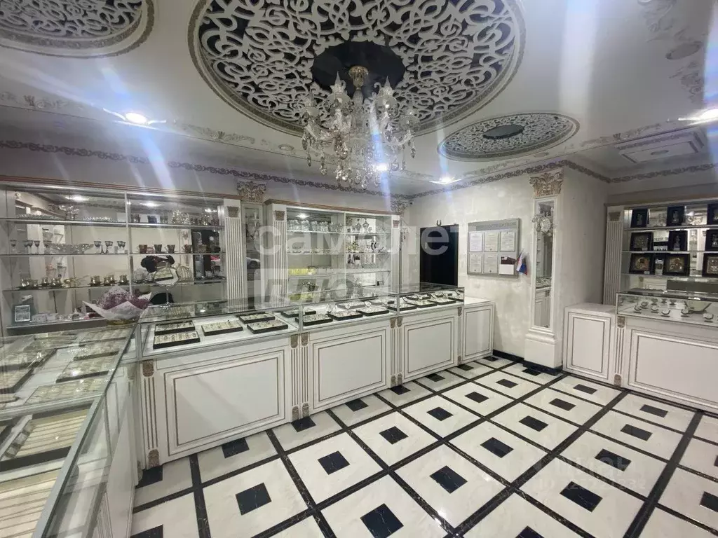 Торговая площадь в Краснодарский край, Туапсе ул. Маршала Жукова, 22 ... - Фото 1