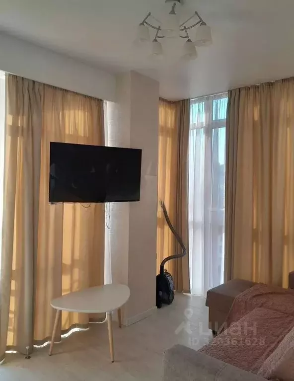 2-к кв. Краснодарский край, Сочи Донская ул., 108А (50.0 м) - Фото 0