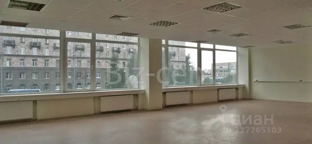 Офис в Санкт-Петербург просп. Стачек, 47 (127 м) - Фото 2