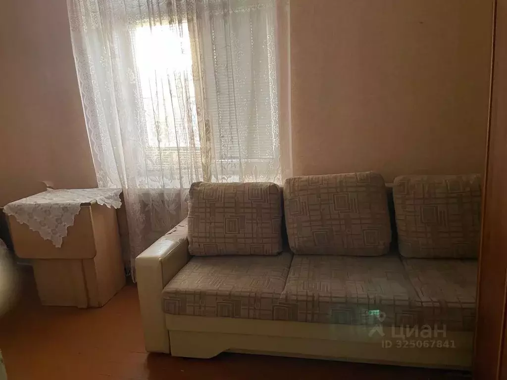 3-к кв. Челябинская область, Челябинск Новороссийская ул., 18 (50.0 м) - Фото 2