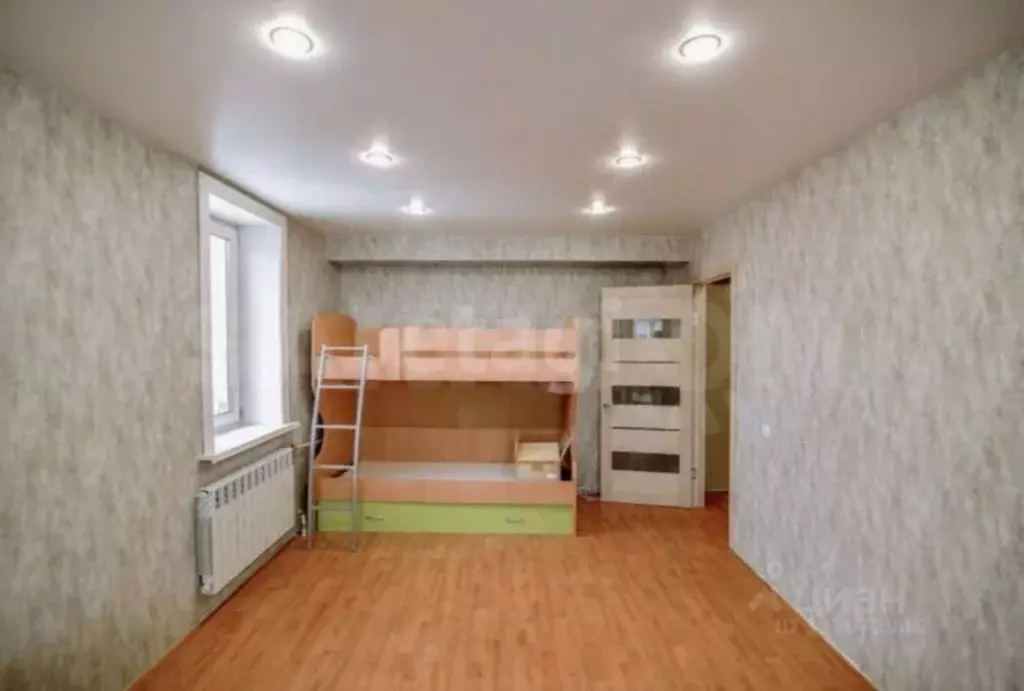 1-к кв. Сахалинская область, Анива Октябрьская ул., 24 (30.5 м) - Фото 1