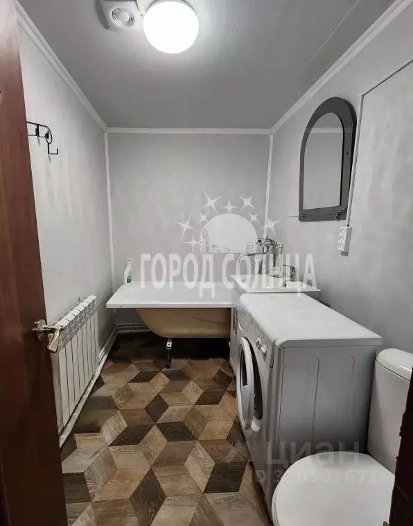 Дом в Омская область, Омск ул. 20 лет РККА (46 м) - Фото 0