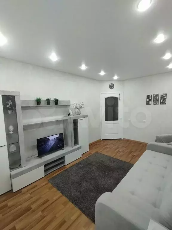 1-к. квартира, 34,6 м, 5/10 эт. - Фото 0