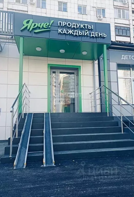 Торговая площадь в Тюменская область, Тюмень Заречный проезд, 12 (201 ... - Фото 0
