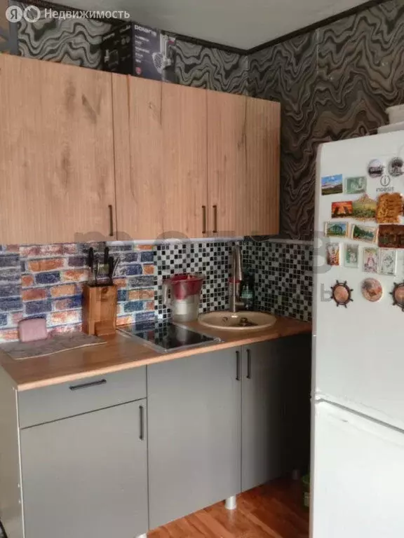 2-комнатная квартира: Тюмень, Волгоградская улица, 70 (31 м) - Фото 1