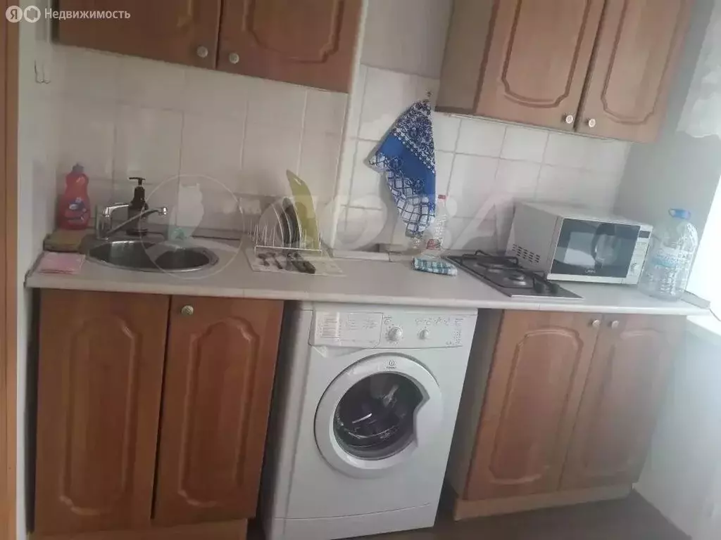 1-комнатная квартира: Тюмень, улица Республики, 157 (30 м) - Фото 1