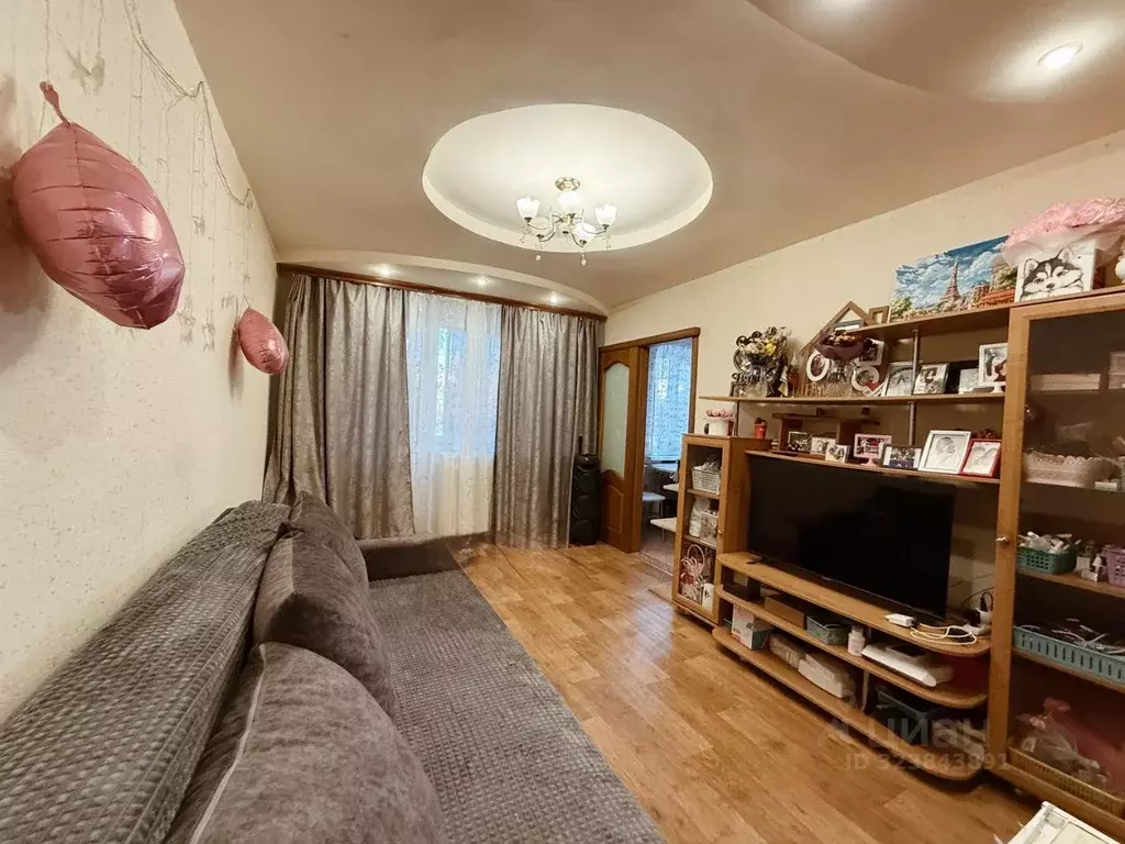 3-к кв. Волгоградская область, Волжский ул. Энгельса, 51 (56.4 м) - Фото 1