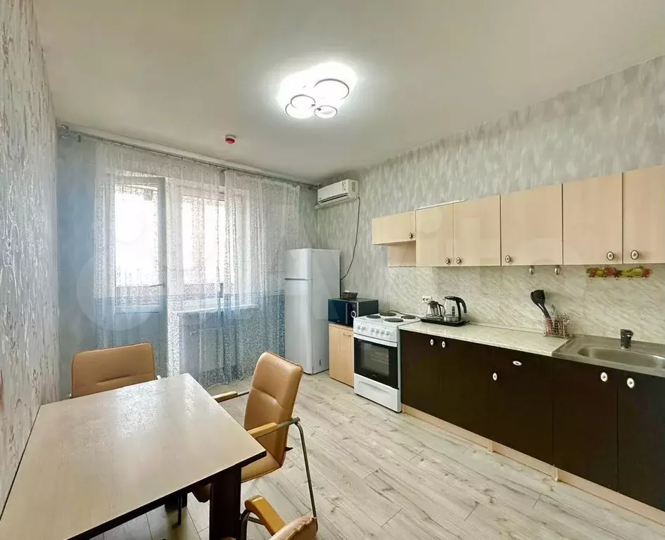 1-к. квартира, 41 м, 5/23 эт. - Фото 0