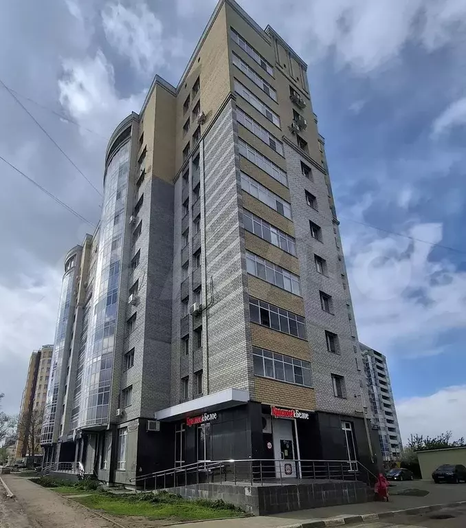 1-к. квартира, 42 м, 10/10 эт. - Фото 0