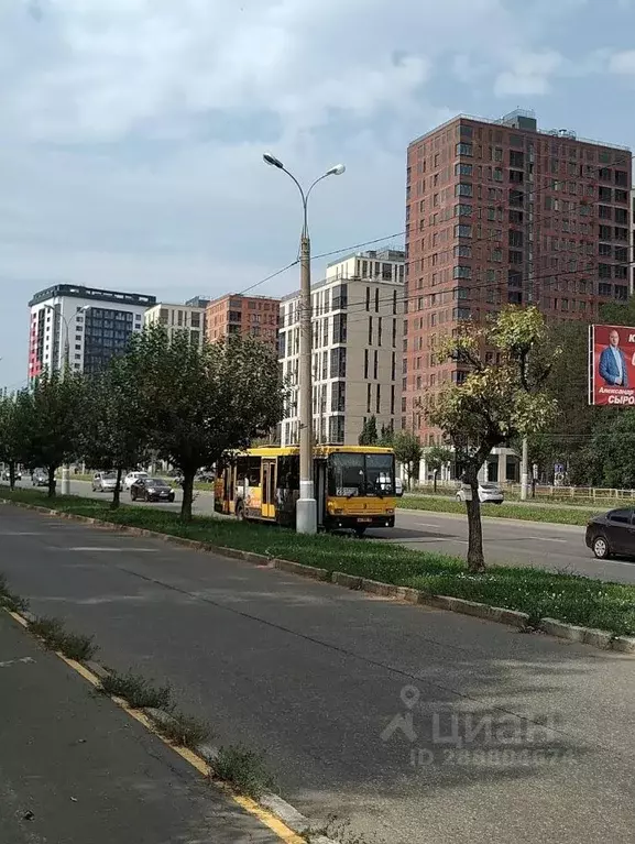 Помещение свободного назначения в Удмуртия, Ижевск ул. Васнецова, 2к1 ... - Фото 1
