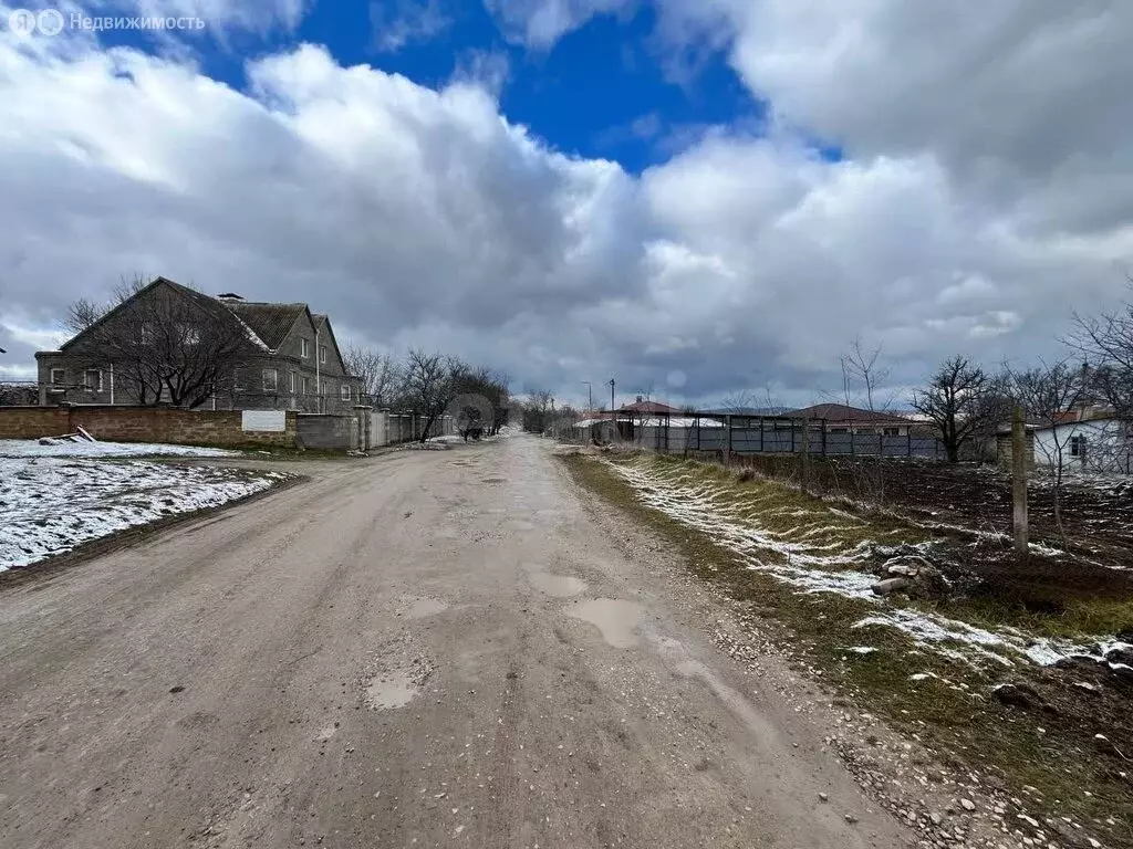 Участок в село Доброе, Совхозная улица (11 м) - Фото 1