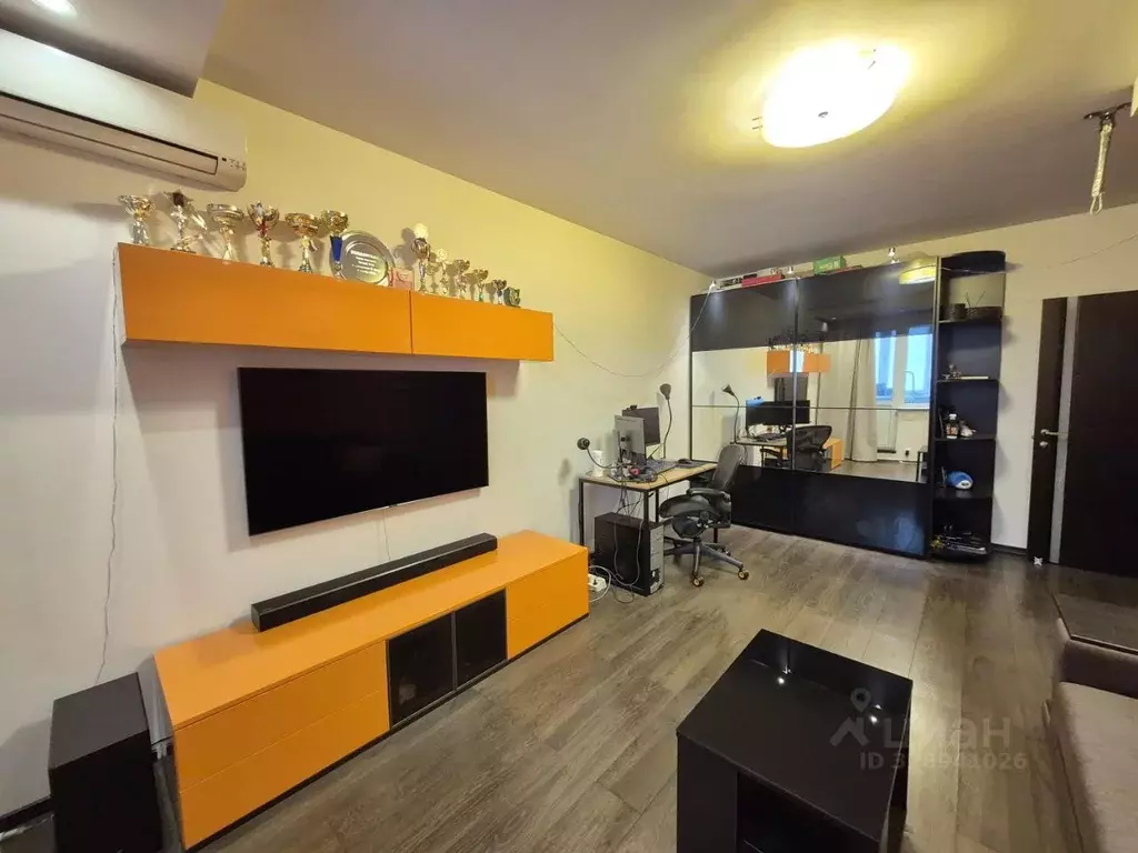 2-к кв. Московская область, Химки Молодежная ул., 2 (60.0 м) - Фото 1