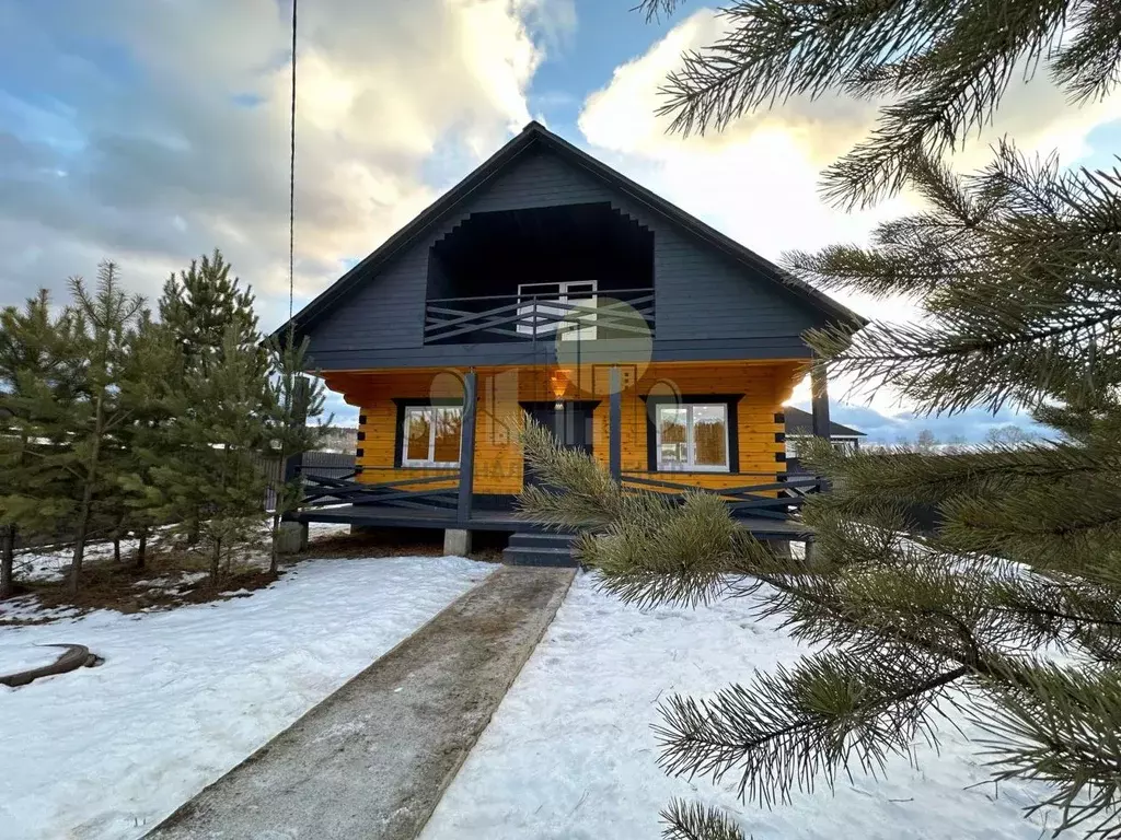 Дом в Иркутская область, Иркутский муниципальный округ, д. Карлук ул. ... - Фото 1