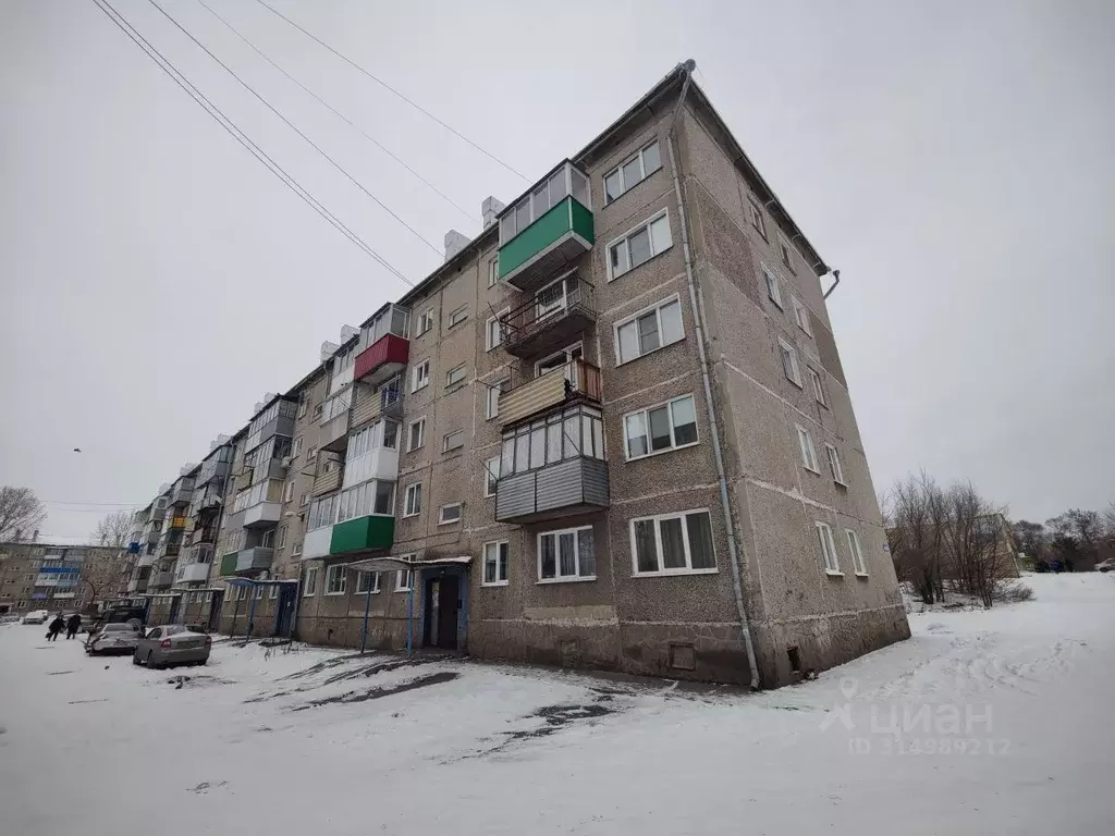 2-к кв. Кемеровская область, Новый Городок пгт ул. Киевская, 51 (48.0 ... - Фото 0