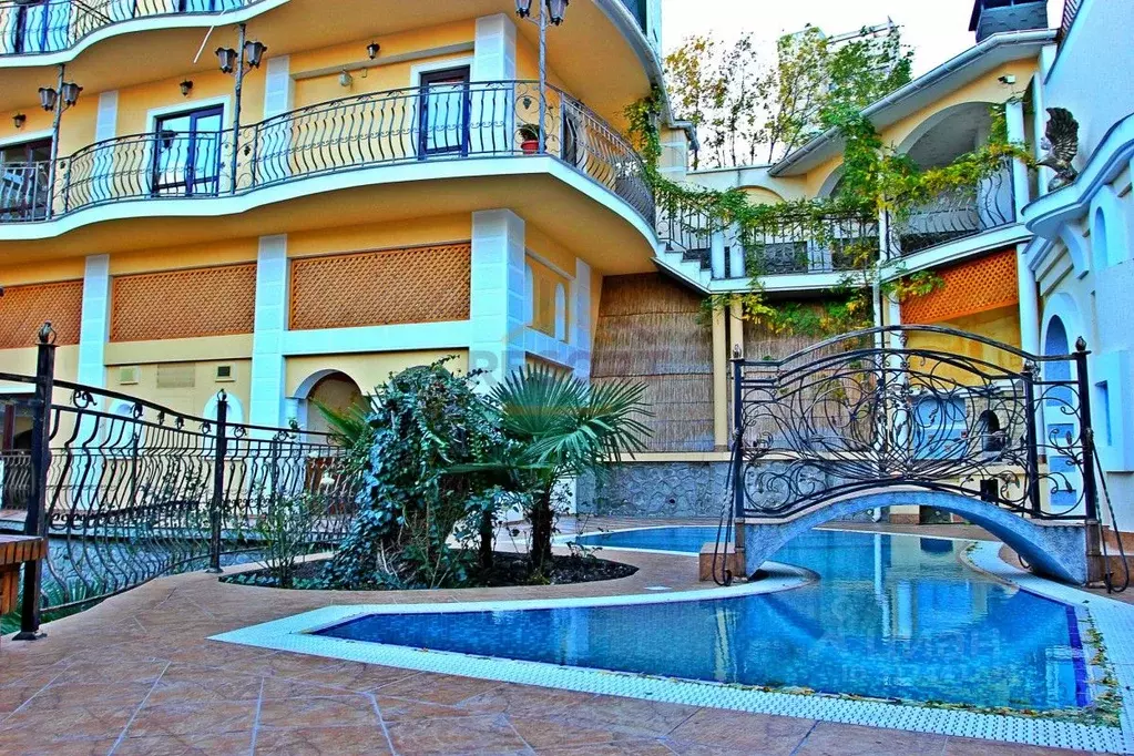 Дом в Крым, Ялта ул. Васильева, 14 (400 м) - Фото 2
