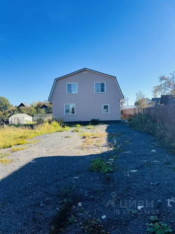 Дом в Ленинградская область, Отрадное Кировский район, 13-я линия, 23 ... - Фото 1