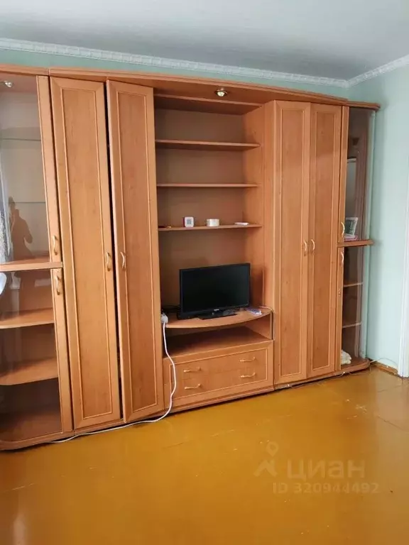 Студия Свердловская область, Екатеринбург ул. Академика Бардина, 6к2 ... - Фото 1