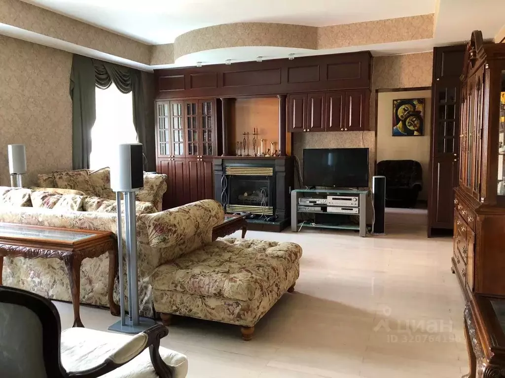 6-к кв. Ханты-Мансийский АО, Сургут ул. Мелик-Карамова, 28/1 (162.0 м) - Фото 1