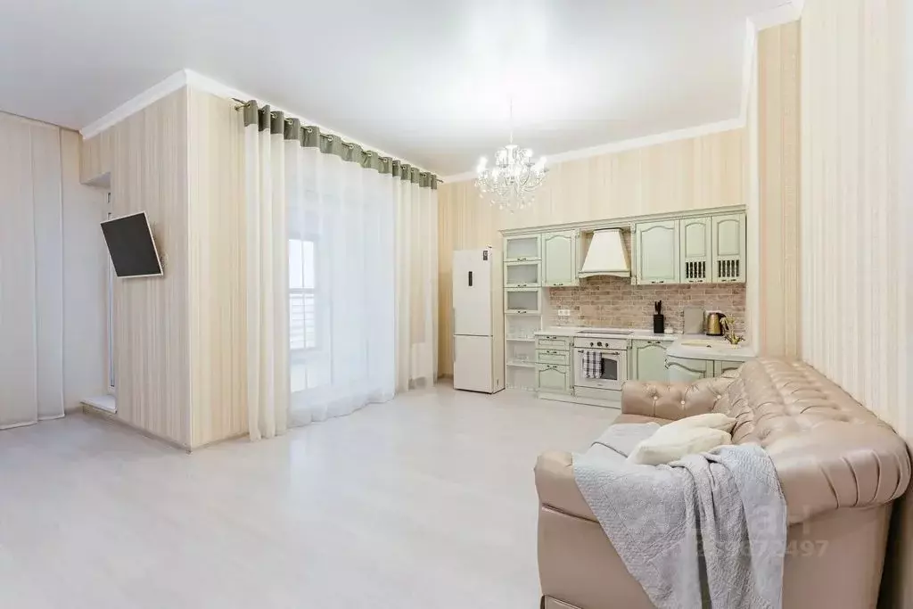 4-к кв. Тюменская область, Тюмень ул. 50 лет Октября, 57Ак1 (130.0 м) - Фото 2