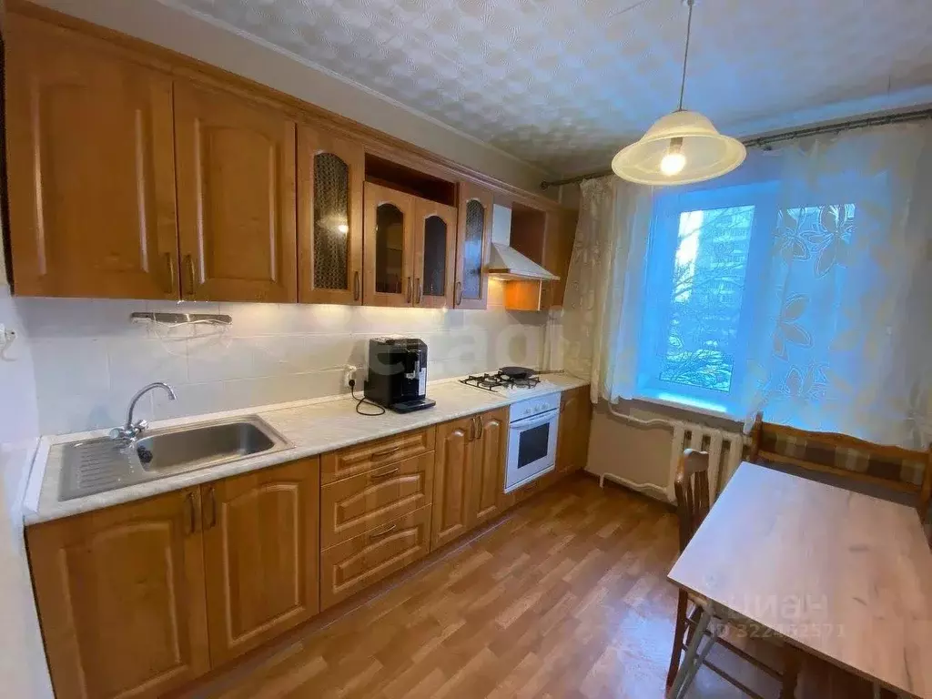 2-к кв. Вологодская область, Череповец Набережная ул., 29 (49.7 м) - Фото 2