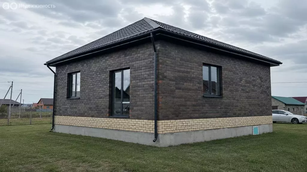 Дом в село Дуслык, Садовая улица (90 м) - Фото 1