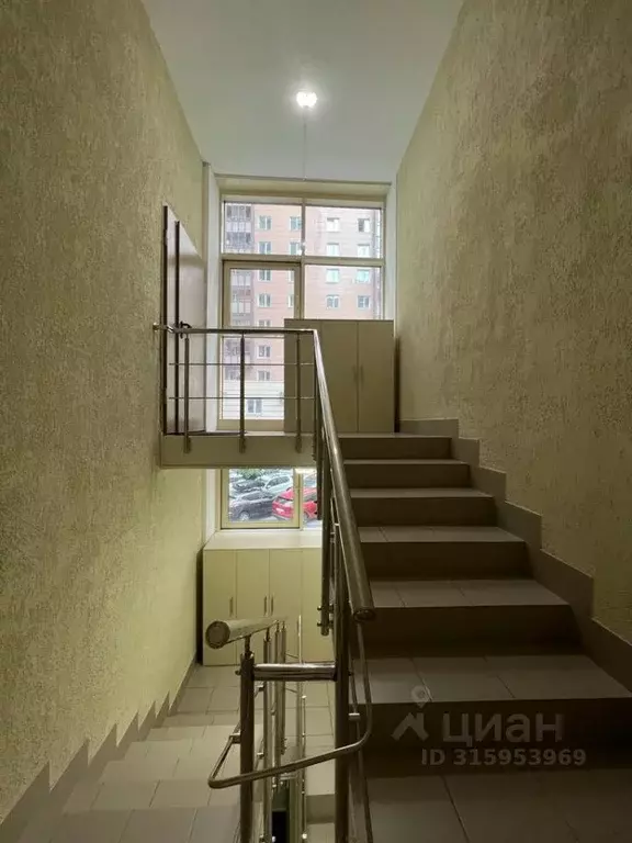 Офис в Санкт-Петербург ул. Есенина, 1к1 (12 м) - Фото 1