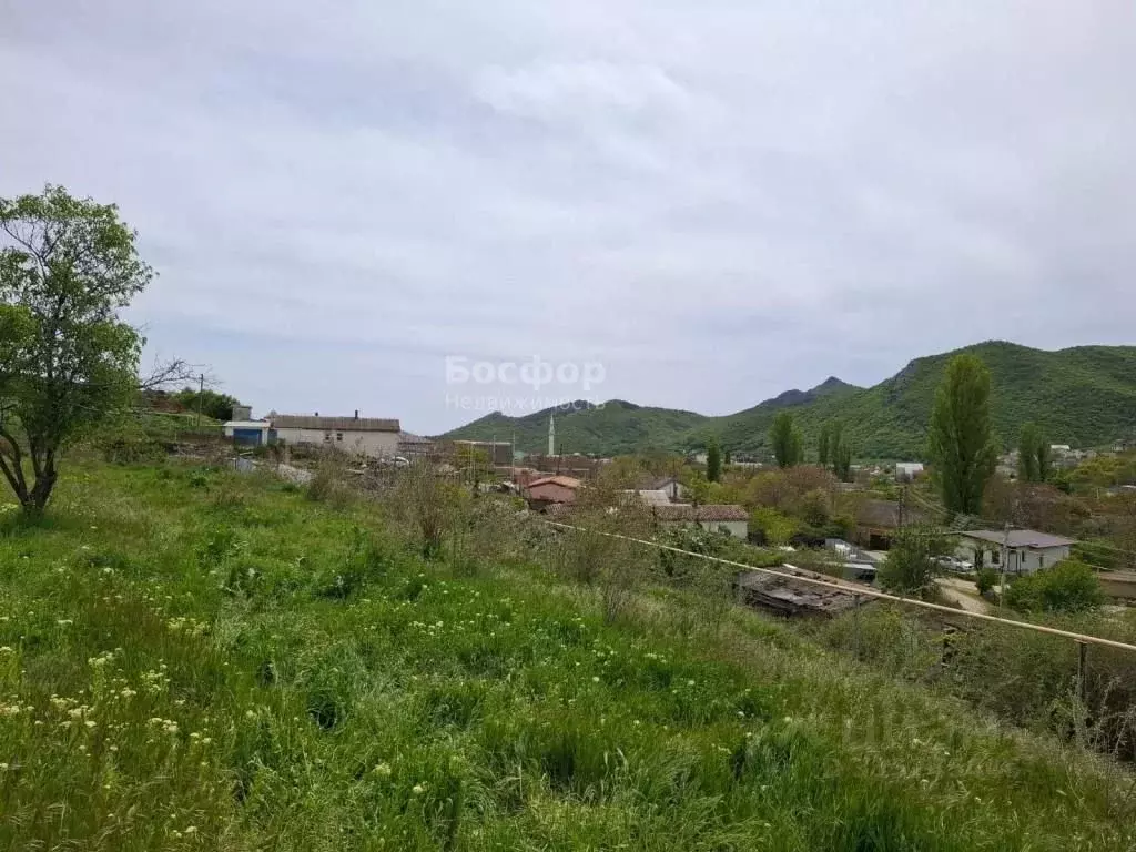 Участок в Крым, Феодосия городской округ, Щебетовка пгт пер. ... - Фото 0