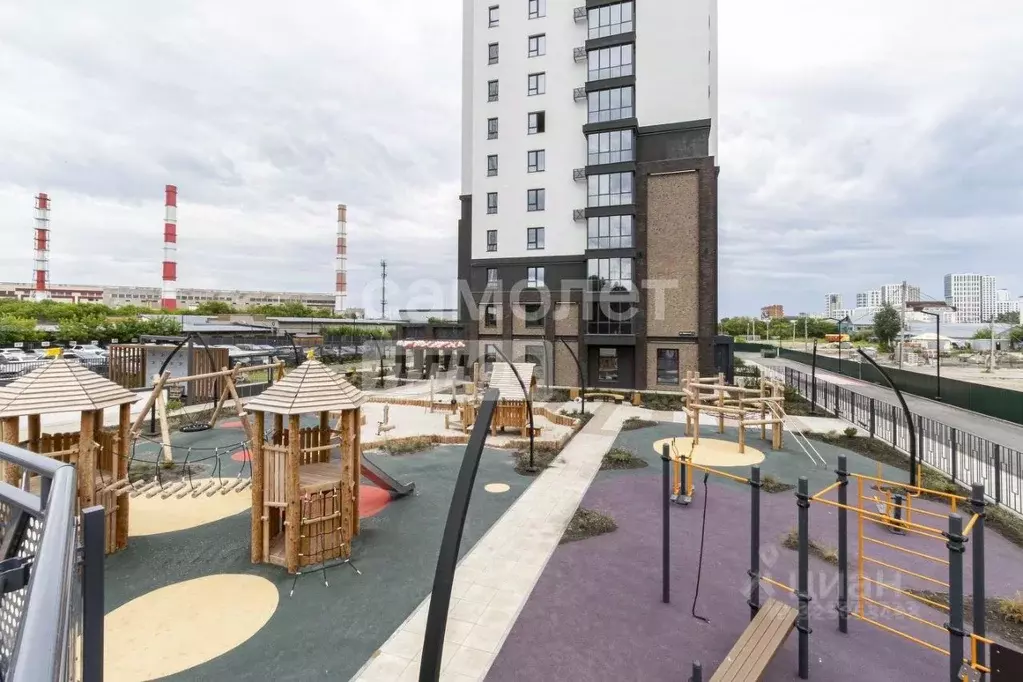 2-к кв. Тюменская область, Тюмень Одесская ул., 7к1 (57.2 м) - Фото 1