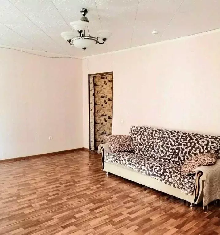 2-к кв. Оренбургская область, Оренбург Салмышская ул., 48 (68.0 м) - Фото 1