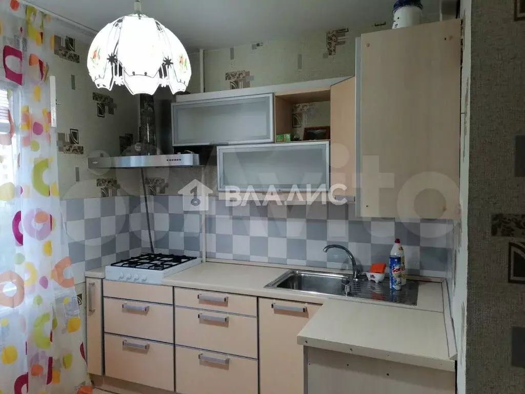 2-к. квартира, 50 м, 6/9 эт. - Фото 0
