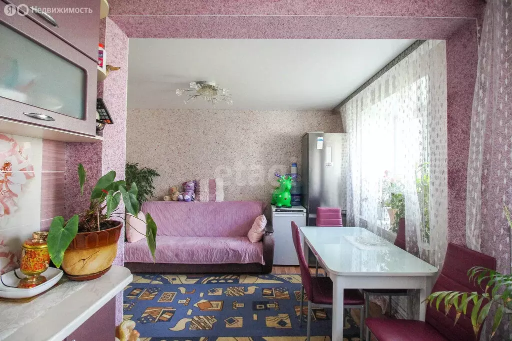 3-комнатная квартира: Новоалтайск, улица Гагарина, 24 (58.3 м) - Фото 0