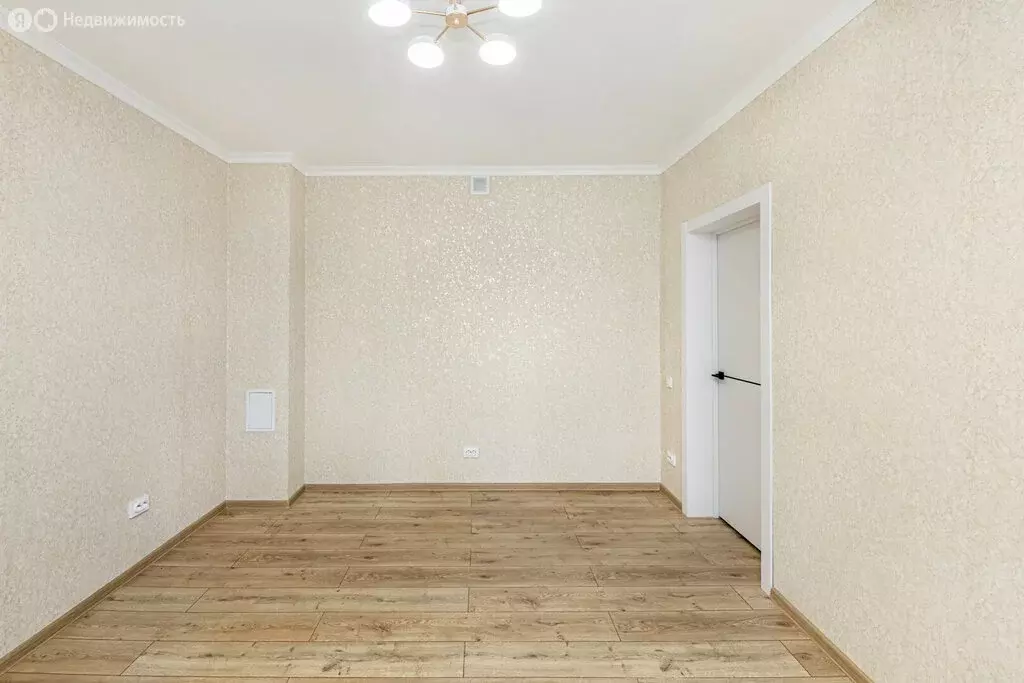 1-комнатная квартира: Челябинск, улица Чичерина, 21Б (50 м) - Фото 2