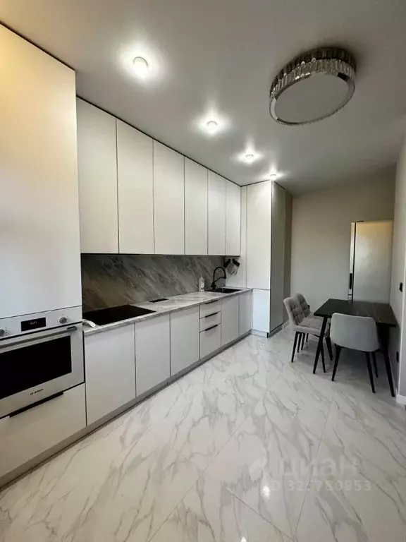 2-к кв. Саха (Якутия), Якутск ул. К.Д. Уткина, 16/1 (55.0 м) - Фото 1